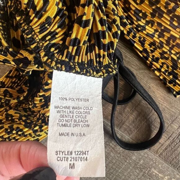 Sabora crop top size m - Picture 4 of 4